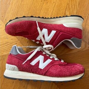 Size 10 New Balance 574 in Red Suede